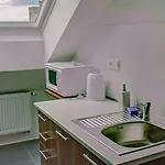 Na Dlouhe Konukevi 3*