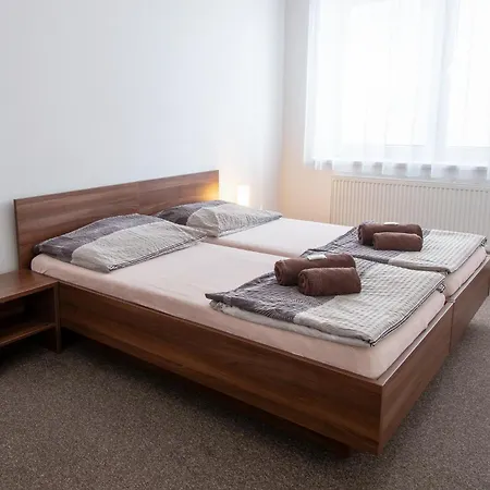 Pensionat Na Dlouhe Uherské Hradiště